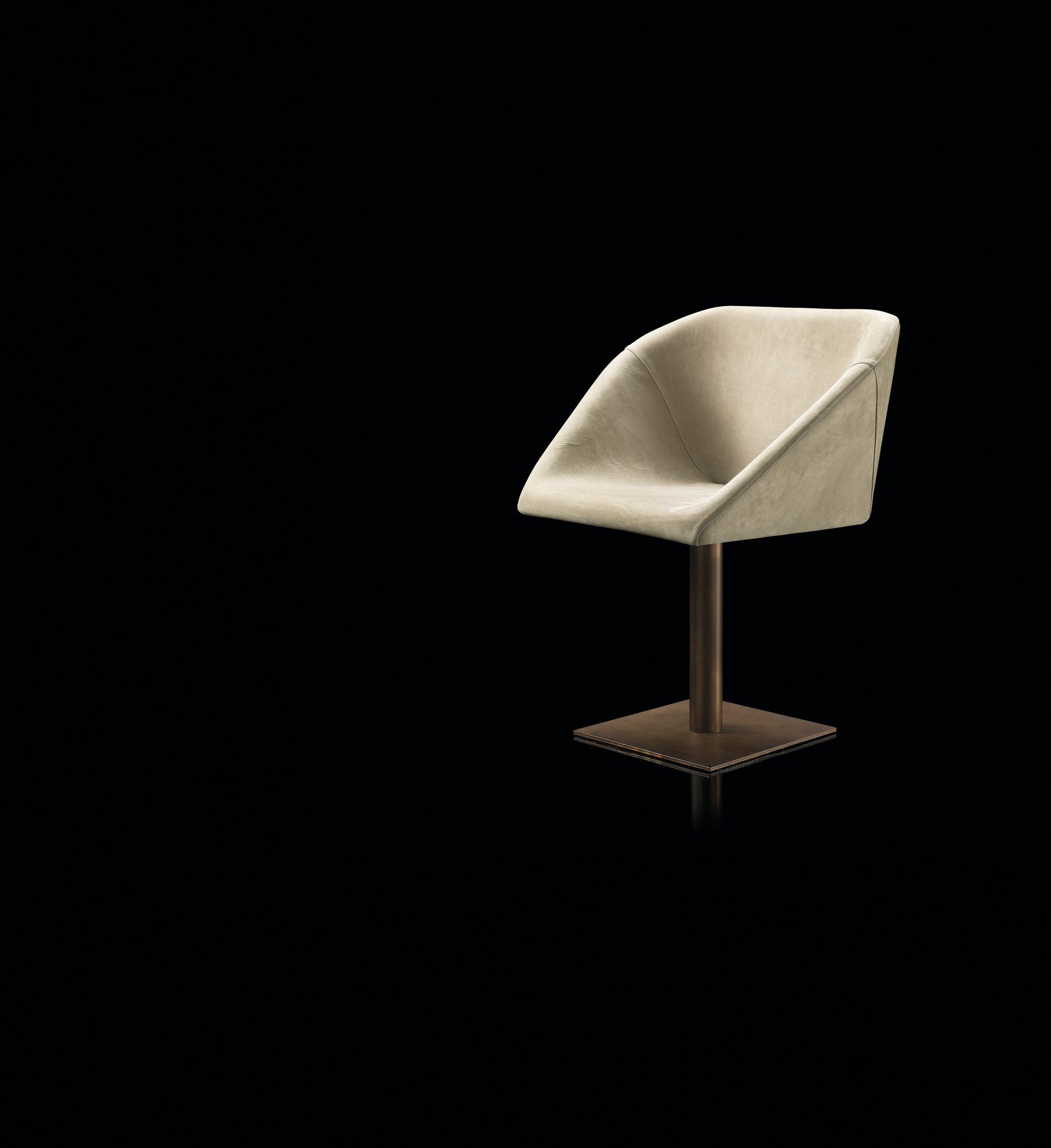 Кожаный поворотный стул Henge Hexagon ARCH-00135283 - Вид №1