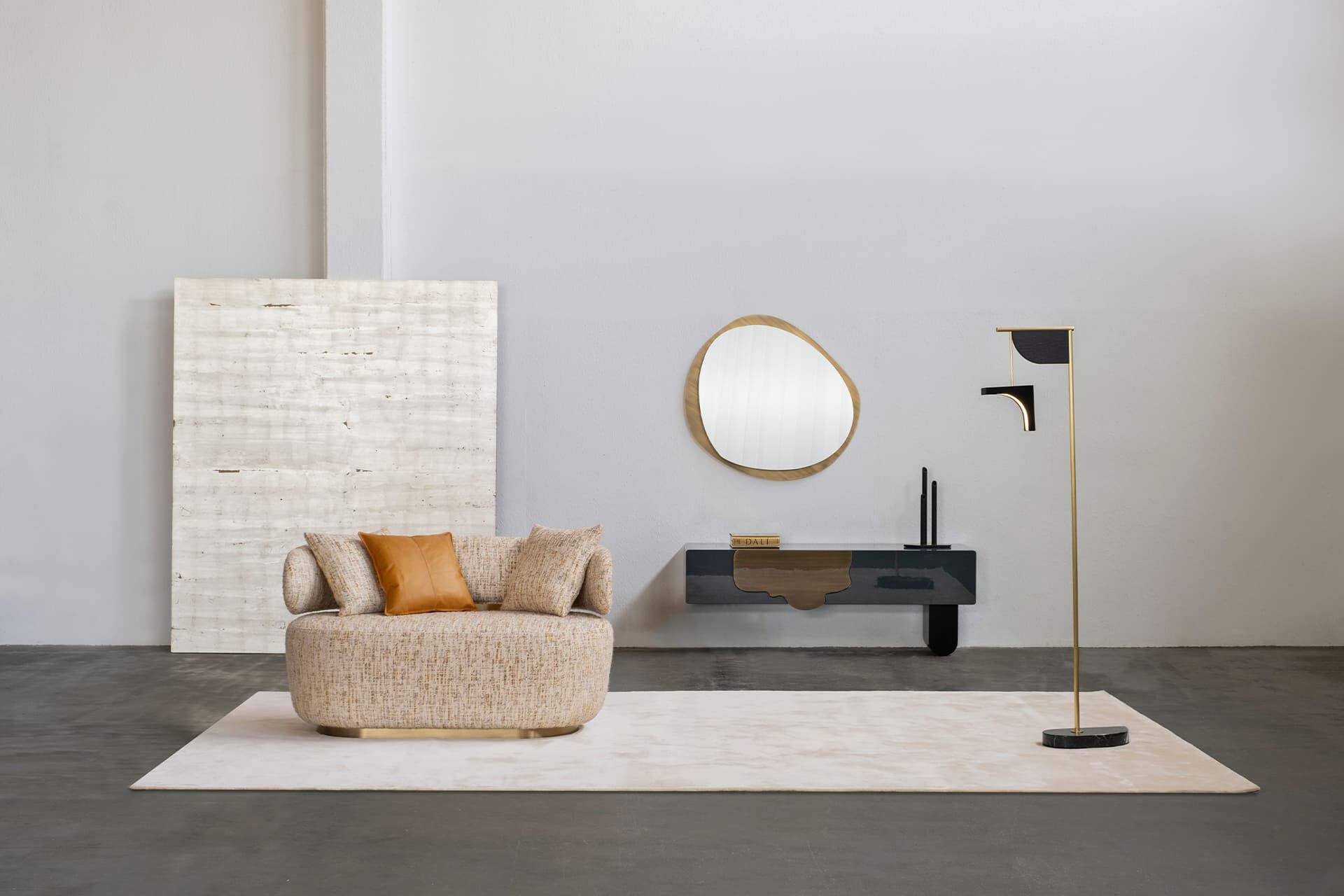 Латунный светодиодный торшер с мраморным основанием Greenapple OPPOSITE ARCH-00072516 - Вид №9