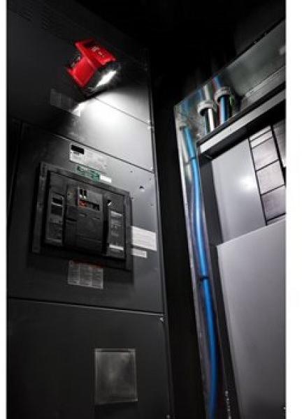 MILWAUKEE Вращающийся на 360 ° светодиодный светильник Torce trueview sun-id-1383866 - Вид №3