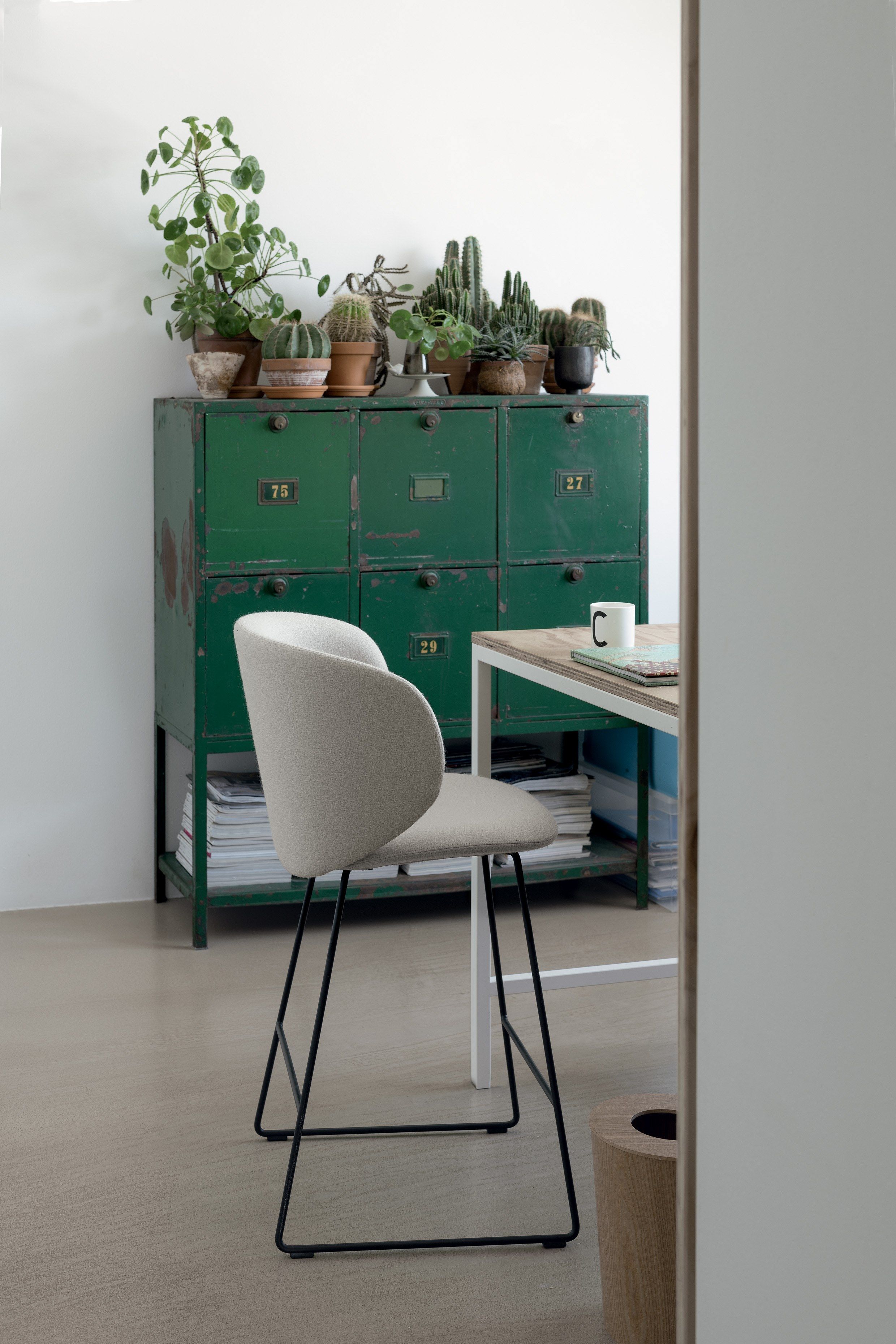 Стул с мягкой тканью Kristalia Dua ARCH-00059655 - Вид №8