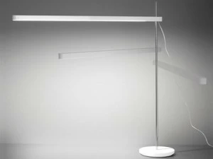 Artemide Настольная лампа с регулируемой высотой Talak