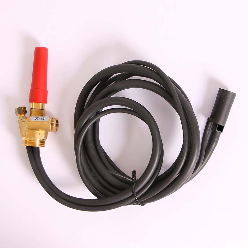 Гарнитура для топливных баков с погружным шлангом 2200мм WATTS Ind 10001025