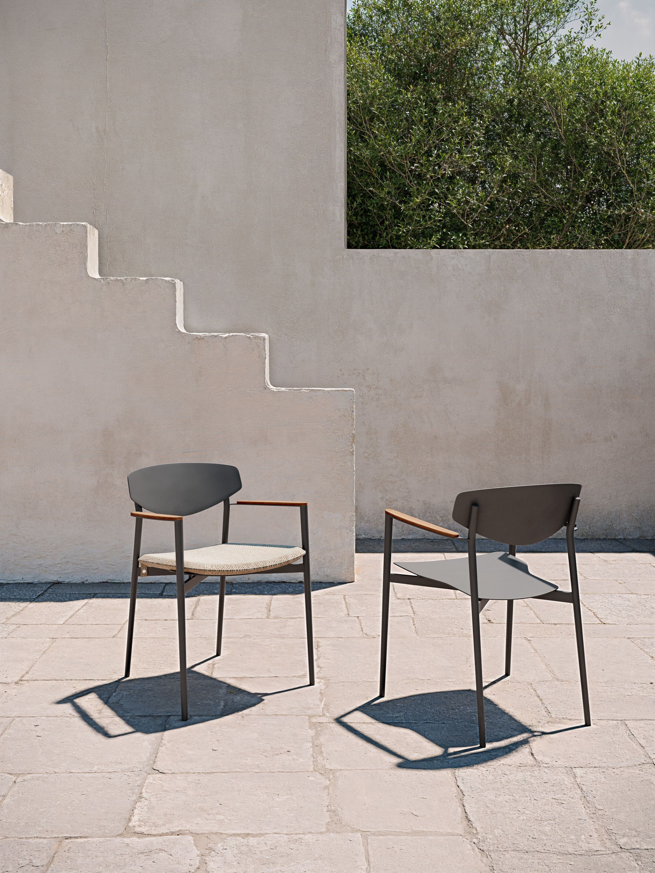 Алюминиевый штабелируемый садовый стул с подлокотниками Atmosphera оригами ARCH-00078253 - Вид №3