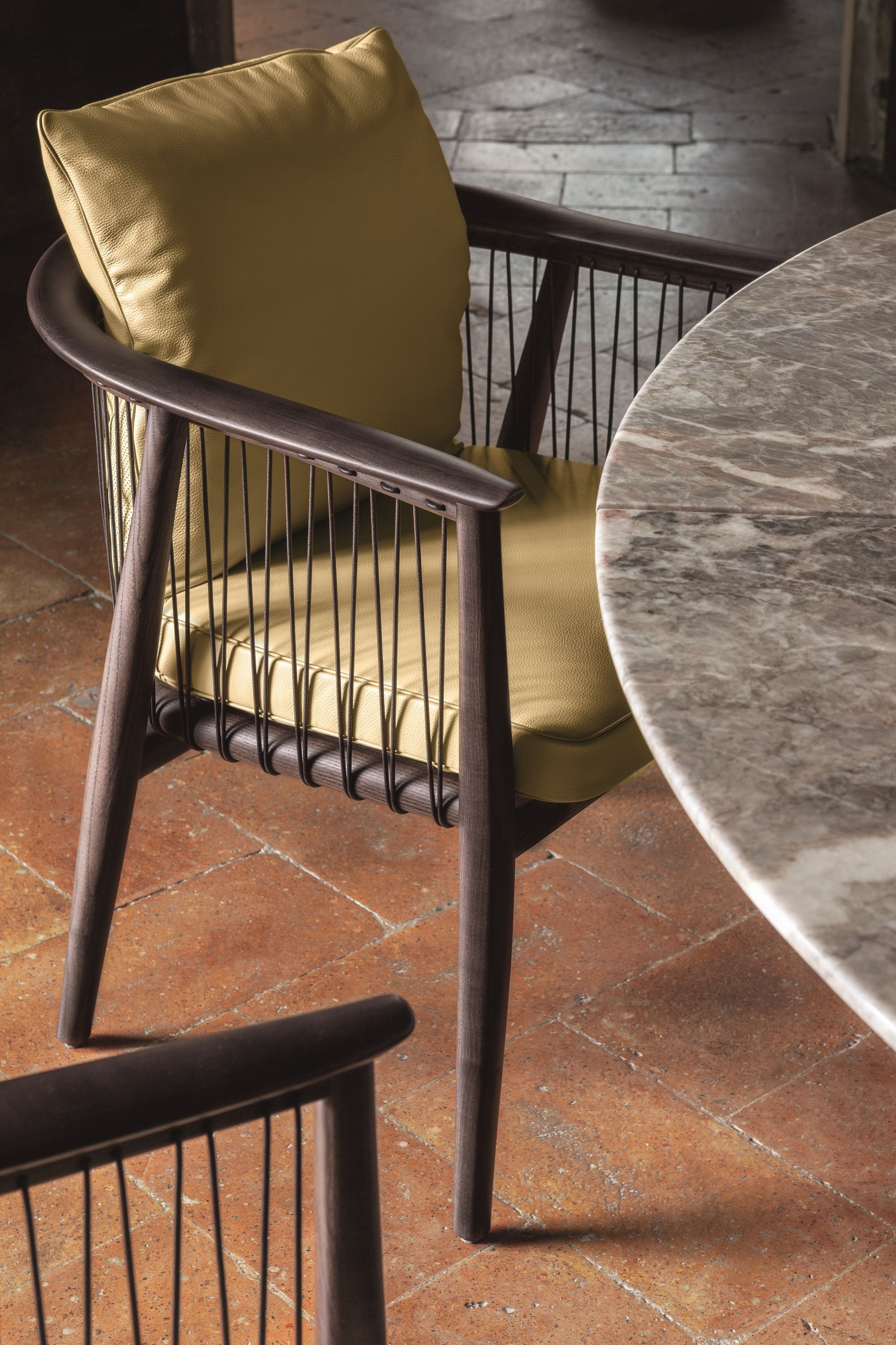 Кожаное кресло с подлокотниками Poltrona Frau коллекция-диваны и кресла ARCH-00076161 - Вид №6