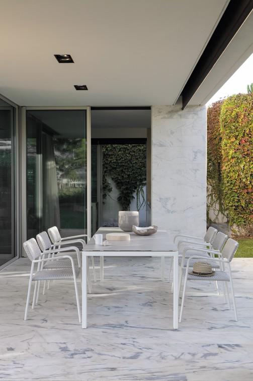 MNST1177 Обеденный стол pcsts white f8 90см x 90см Manutti Trento - Вид №1