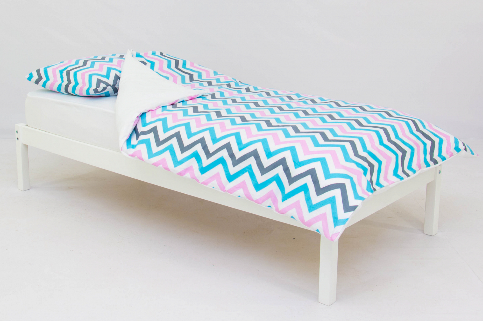 Детское постельное белье "Зигзаги" графит, лаванда, бирюза БЕЛЬМАРКО  327399 Голубой;розовый Santreyd  - Вид №1