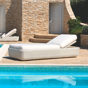 Шезлонг AGORA UNOPIU AGLEB