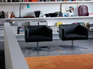 Verzelloni Кресло со съемным чехлом из кожи с 4 спицами Cubica