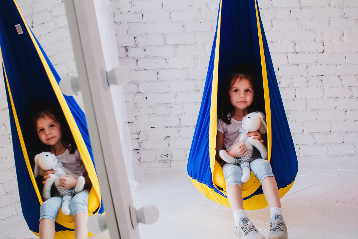 Подвесное кресло-кокон сине-желтое ПОКАЧАЙКА  326709 Синий Santreyd  - Вид №3