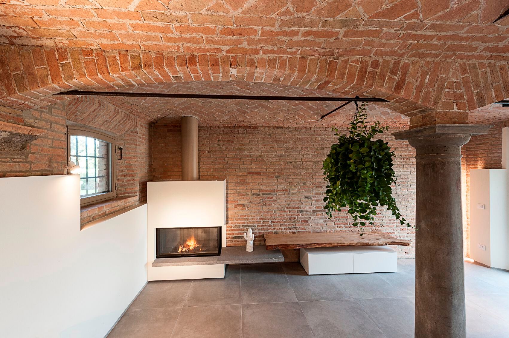 Стальной дровяной угловой камин RÜEGG RII ARCH-00078384 - Вид №9