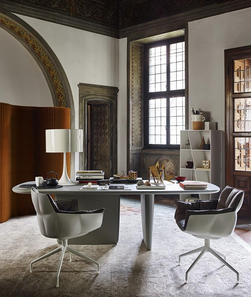 B&B Italia Стул на козелке из ткани с подлокотниками Husk sun-id-1455216 - Вид №2