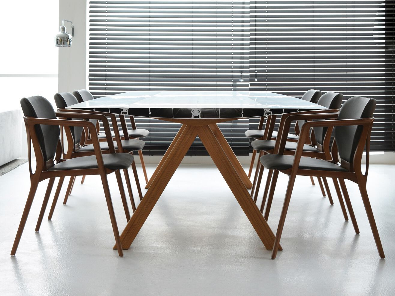 Прямоугольный обеденный стол из алюминия и дерева BD Barcelona Aluminium ARCH-00066784 - Вид №3