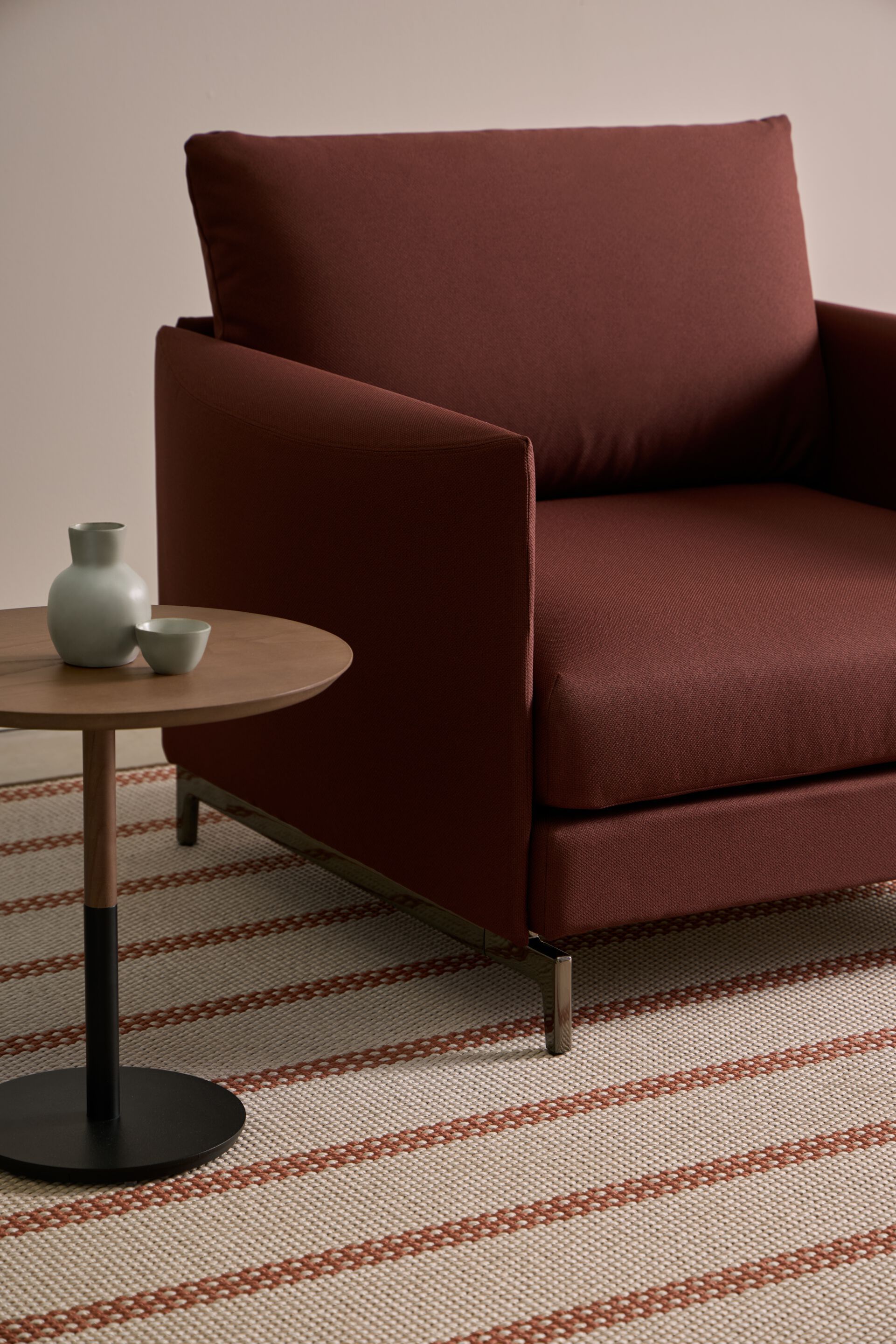 Тканевое кресло с подлокотниками Blasco&Vila Hardy ARCH-00136895 - Вид №3