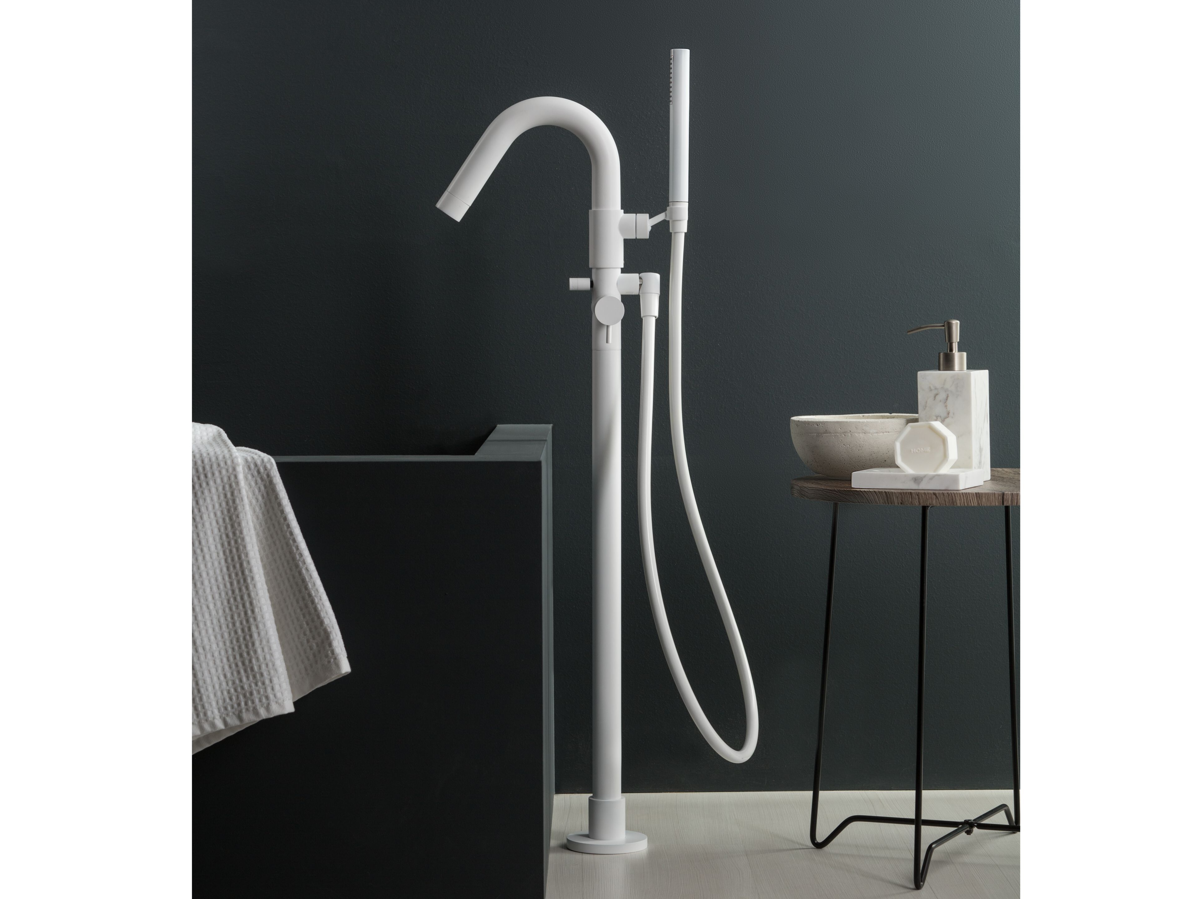 Смеситель для ванны с ручным душем Ritmonio Diametro35 ARCH-00103610 - Вид №1