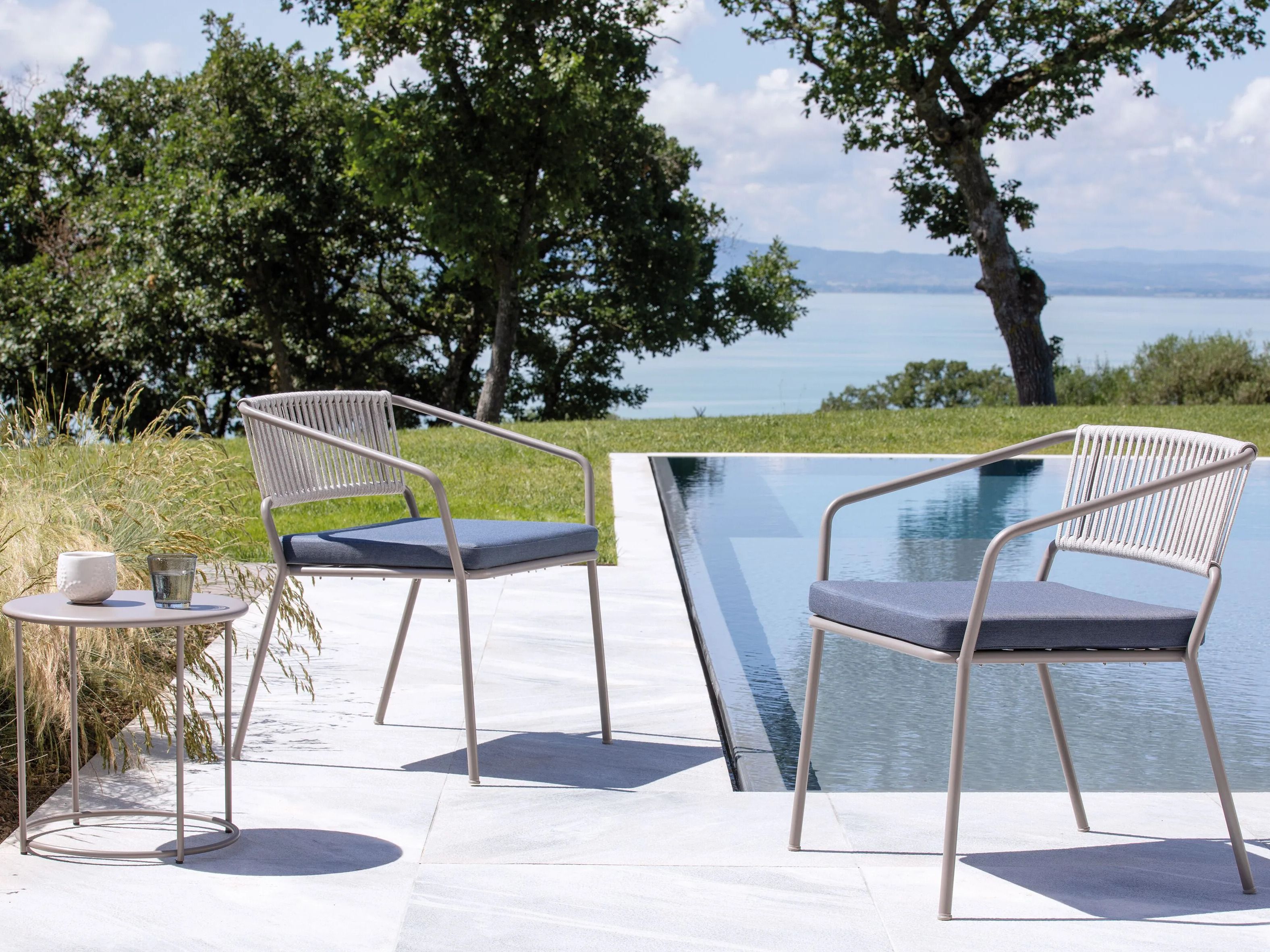 Металлический садовый стул с подлокотниками Vermobil слот ARCH-00024488 - Вид №6