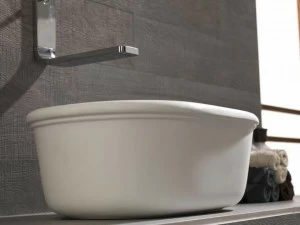 Накладная раковина на столешницу  овальная KRION Epoque