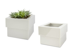 Смоляный мусорный бак / горшок