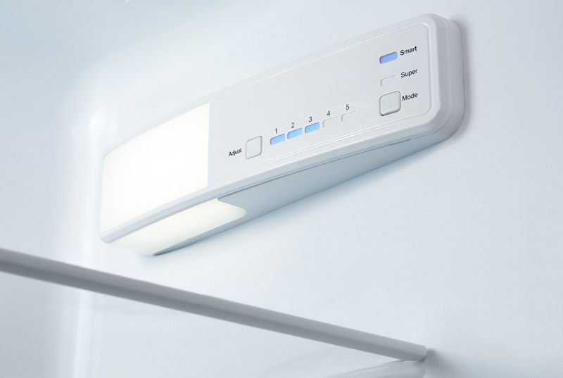 WRKI 178 Inverter 54 х 54 х 177 см, sn-t, инверторный двигатель, холодильное отделение 184 л (капельная система размораживания), объем морозильной камеры 64 л (ручное), а++ Weissgauff Santreyd  - Вид №2