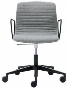 VAGHI Поворотный офисный стул с тканевой обивкой и подлокотниками Union guest U304/u306/u504