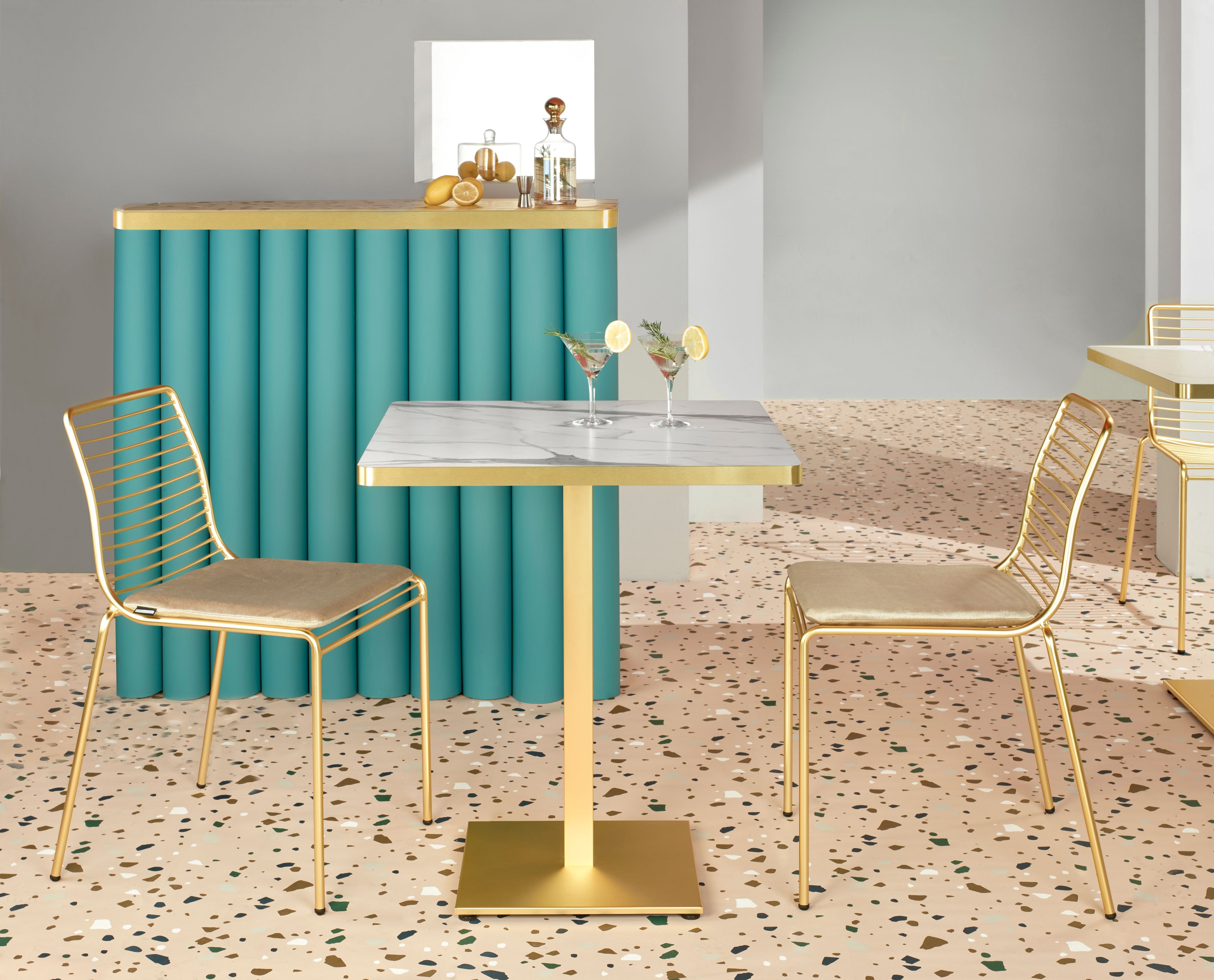 Квадратный стол для контракта S-CAB Tiffany ARCH-00109520 - Вид №2