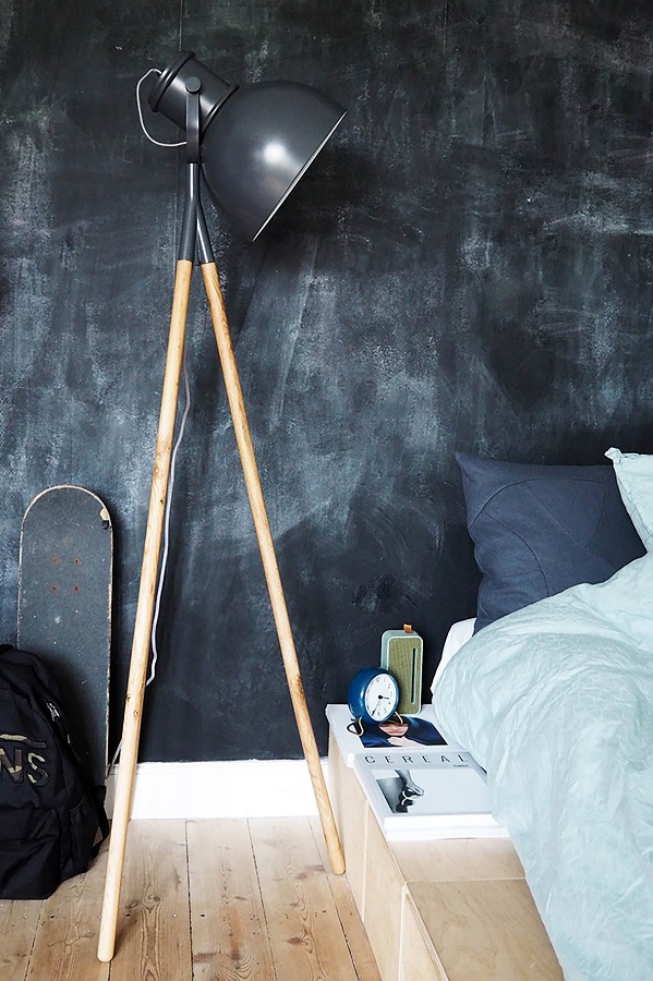 30798013605011 Лампа напольная industry, 145хD28 см, серая матовая, дуб Frandsen  - Вид №1