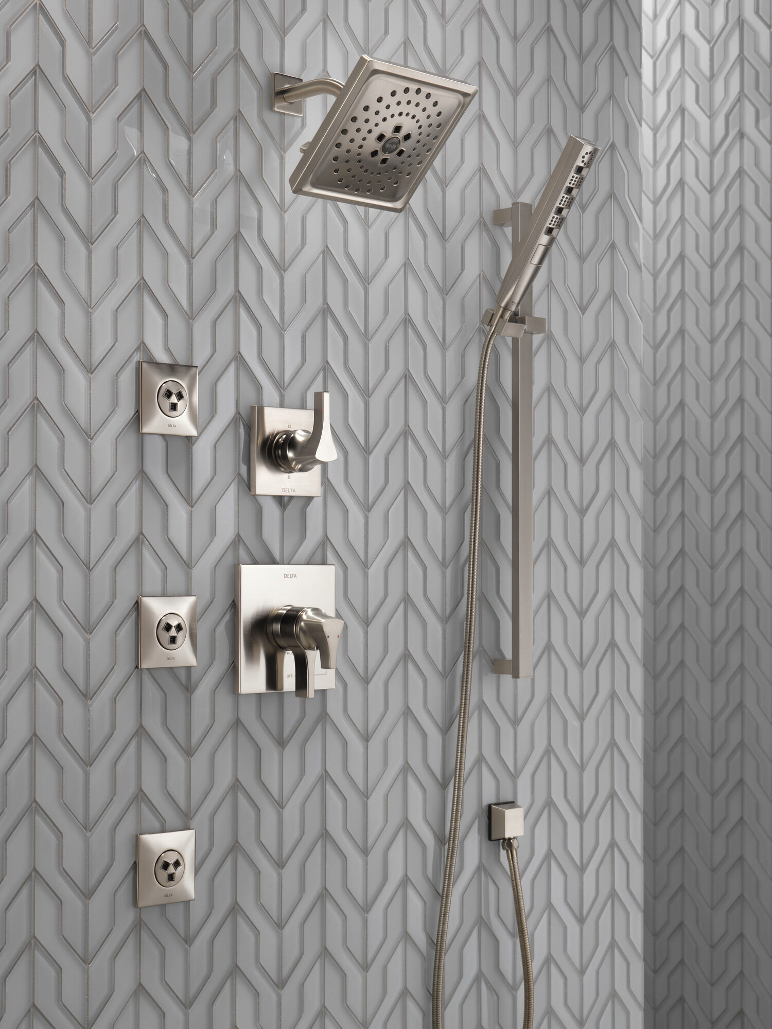 Квадратный спрей для тела HydraChoice® Square Body Spray Trim Delta Faucet T50210-SS - Вид №38