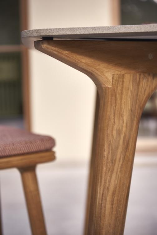 MNST973 Обеденный стол teak nero ⌀148см Manutti Torsa - Вид №7