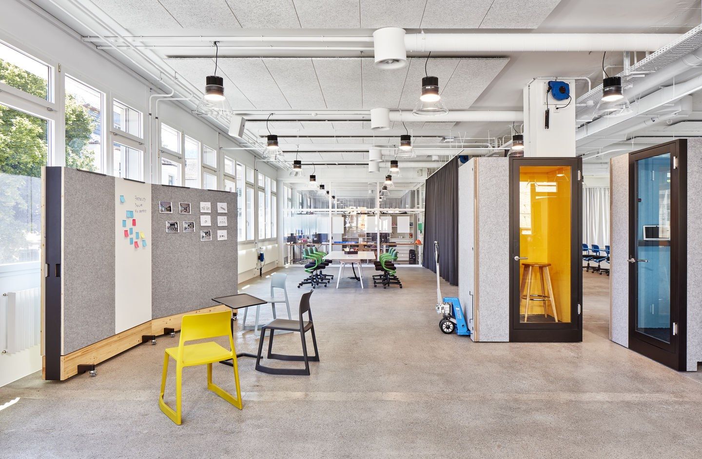 Стул из ткани VITRA Eames Aluminium Group ARCH-00115727 - Вид №33