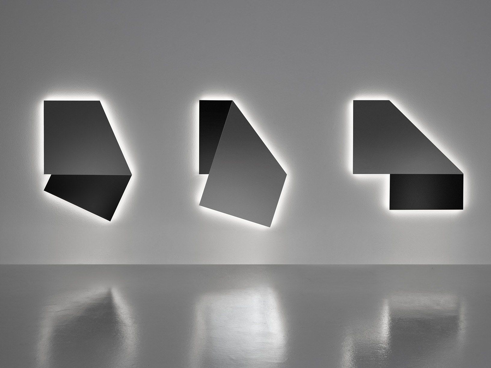 Зеркало со встроенным настенным освещением для ванной комнаты Antoniolupi SPECCHIDICARTA ARCH-00108998