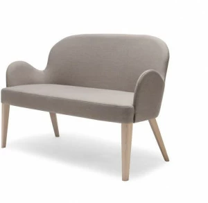 Origins 1971 Диван из ткани Roald