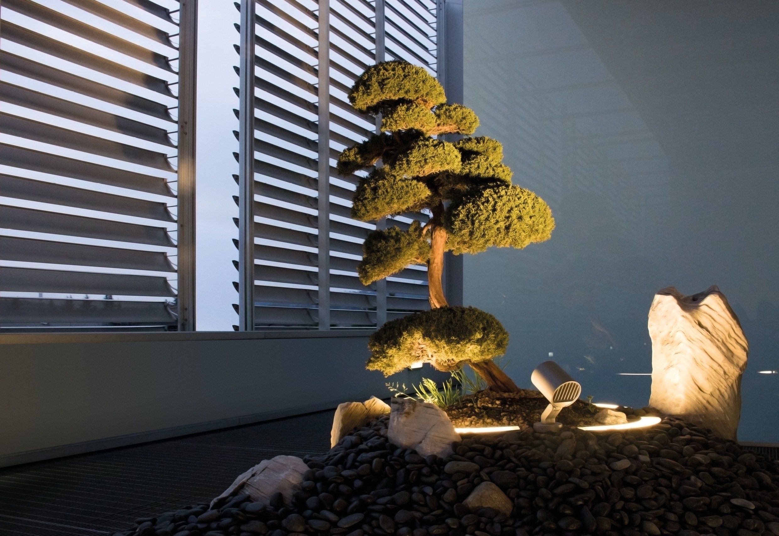 Заливка формы алюминия Сид напольный прожектор SIMES Stage ARCH-00119501 - Вид №1