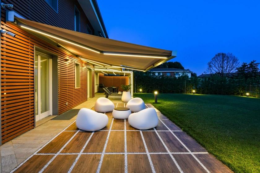 KE Outdoor Design Моторизованный тент-бокс с кронштейнами Tende a cassonetto sun-id-1435820 - Вид №9