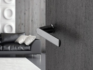 Латунная ручка