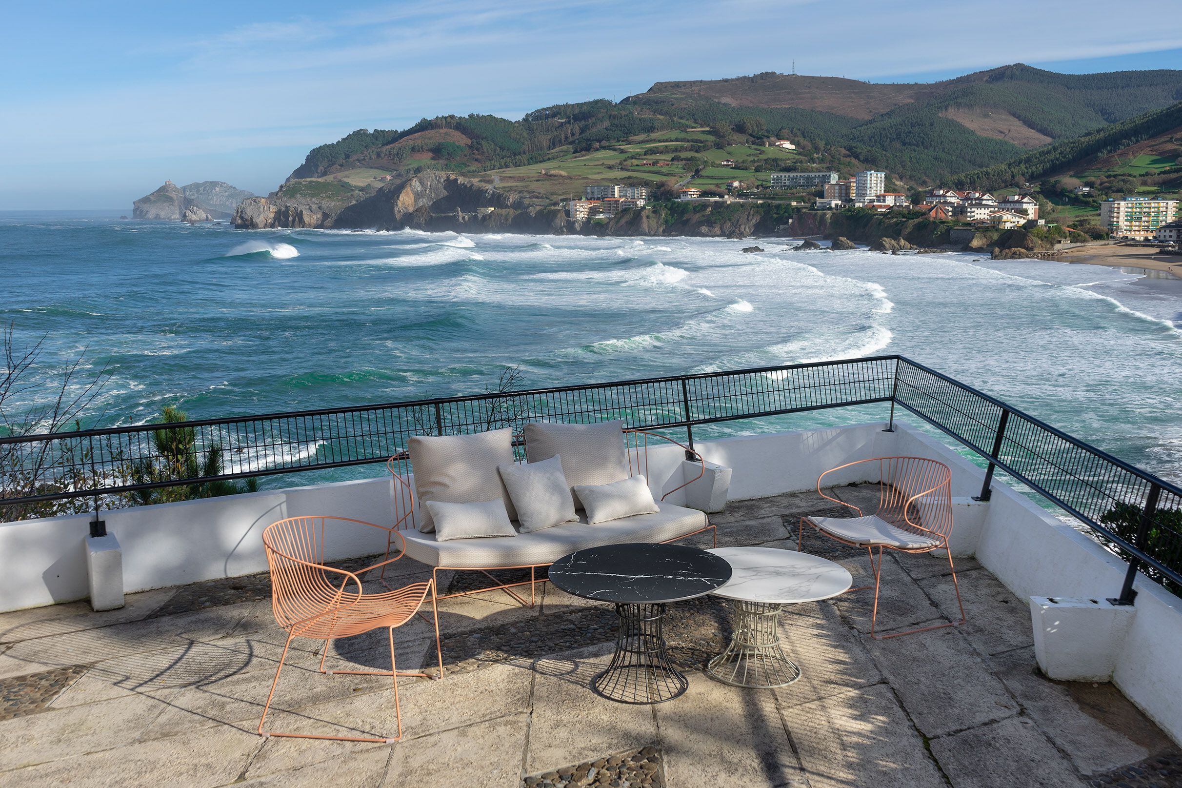 Круглый стальной журнальный столик iSimar Bolonia ARCH-00014112