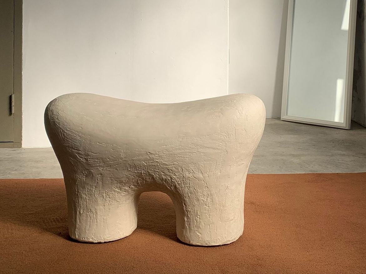 Низкий стул EPS Movimento Gallery Донгук Чой ARCH-00052036