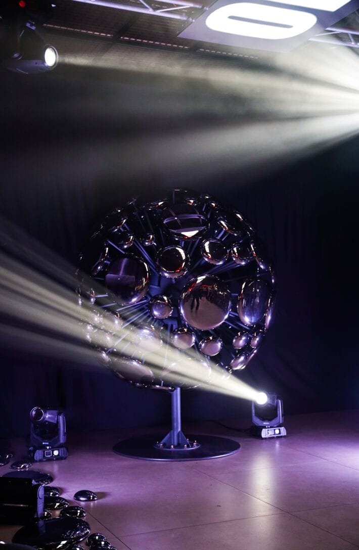 Стеклянная скульптура PlusObject SPACE EXPENSION SILVER ARCH-00136020 - Вид №5