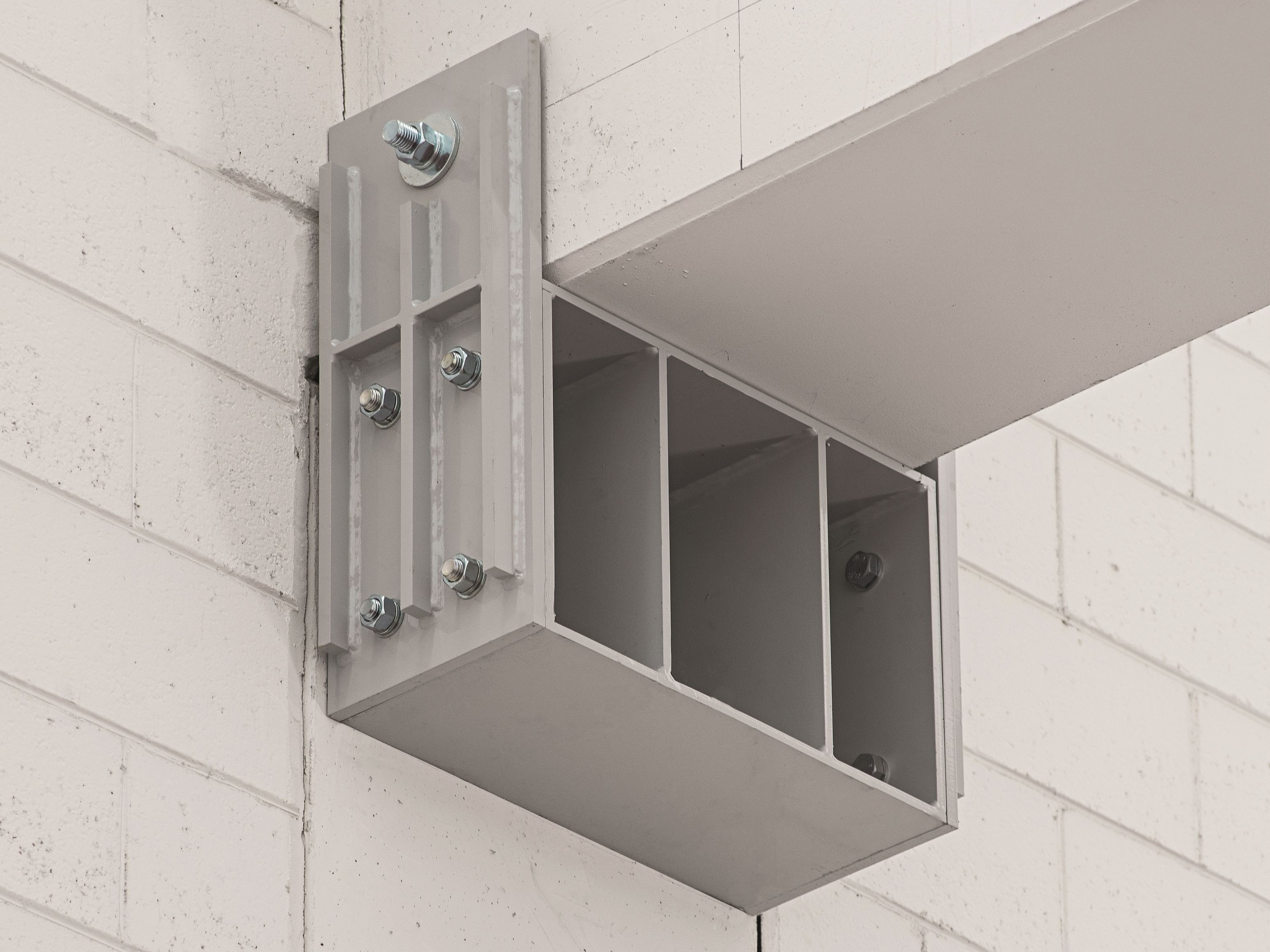 Система ограничения прямоугольной балки-столба Seriana Vincolo trave rettangolare - pilastro ARCH-00014924 - Вид №1