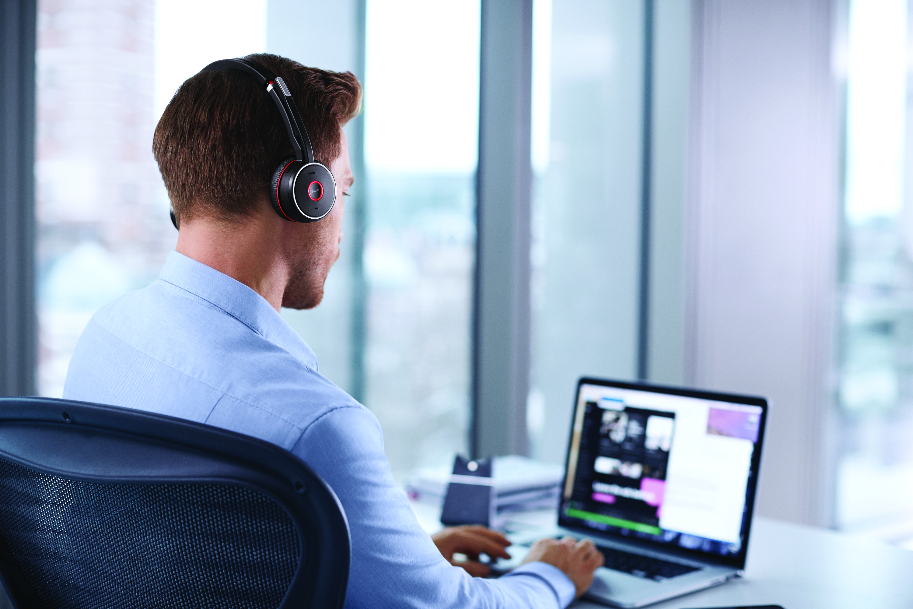 7599-832-199 evolve 75 stereo ms, charging stand & link 370 Jabra Santreyd  - Вид №19