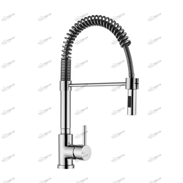 Латунь. 284. Кухонный смеситель с пружиной. Quadrodesign Brass