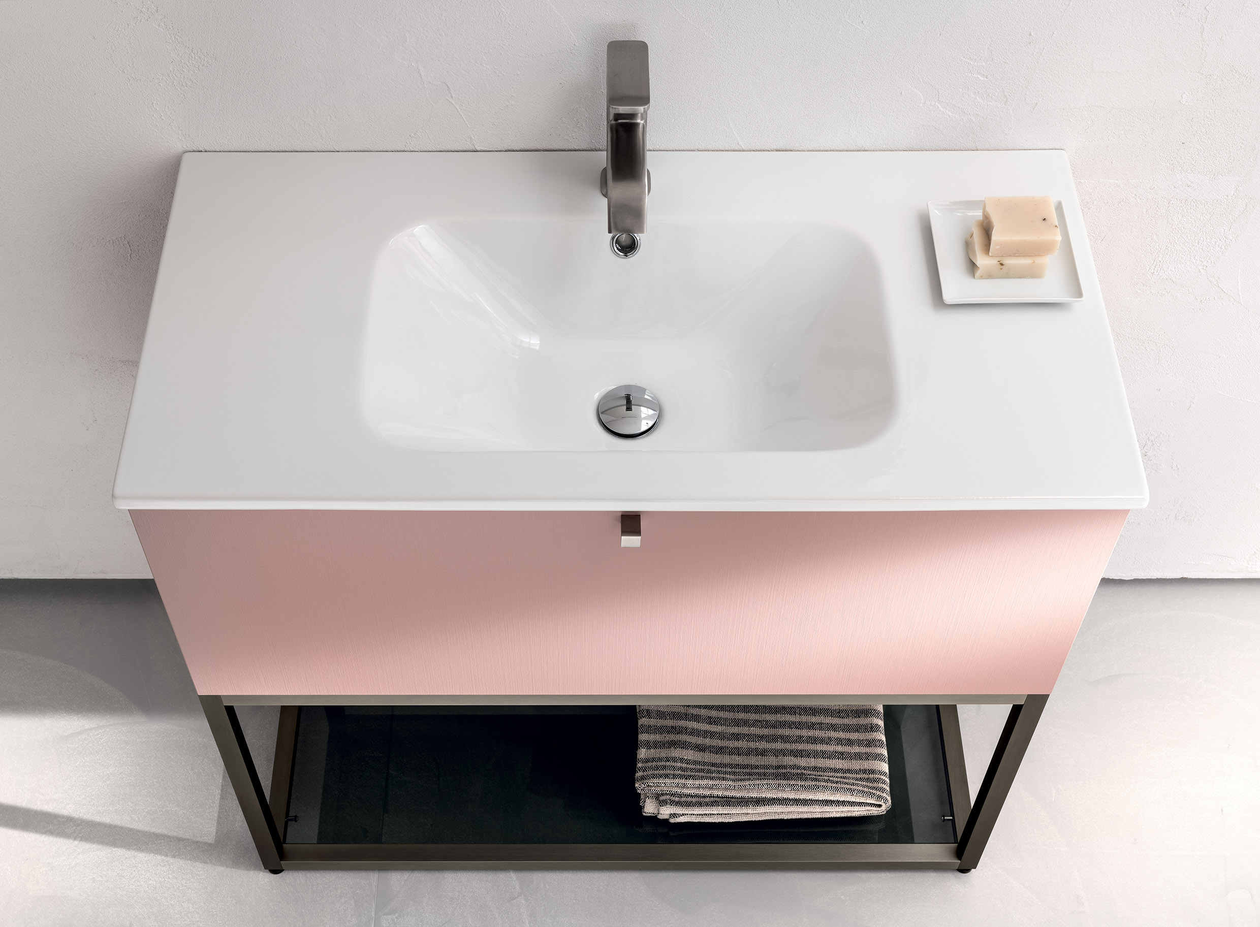 BD015 Compabit B201 2021  - Вид №1