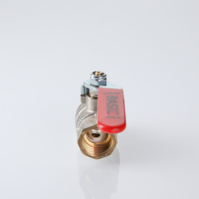 S.215.04 Кран шаровой ENOLGAS BASIC с флажковой рукояткой и внутренней/наружной резьбой Valtec 1/2"  - Вид №2