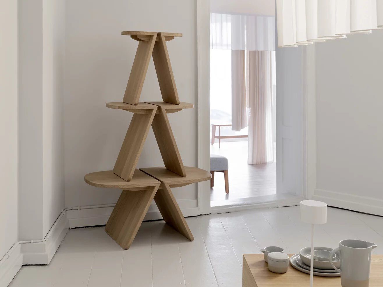 Журнальный столик из дуба blomus Avio ARCH-00111553 - Вид №3