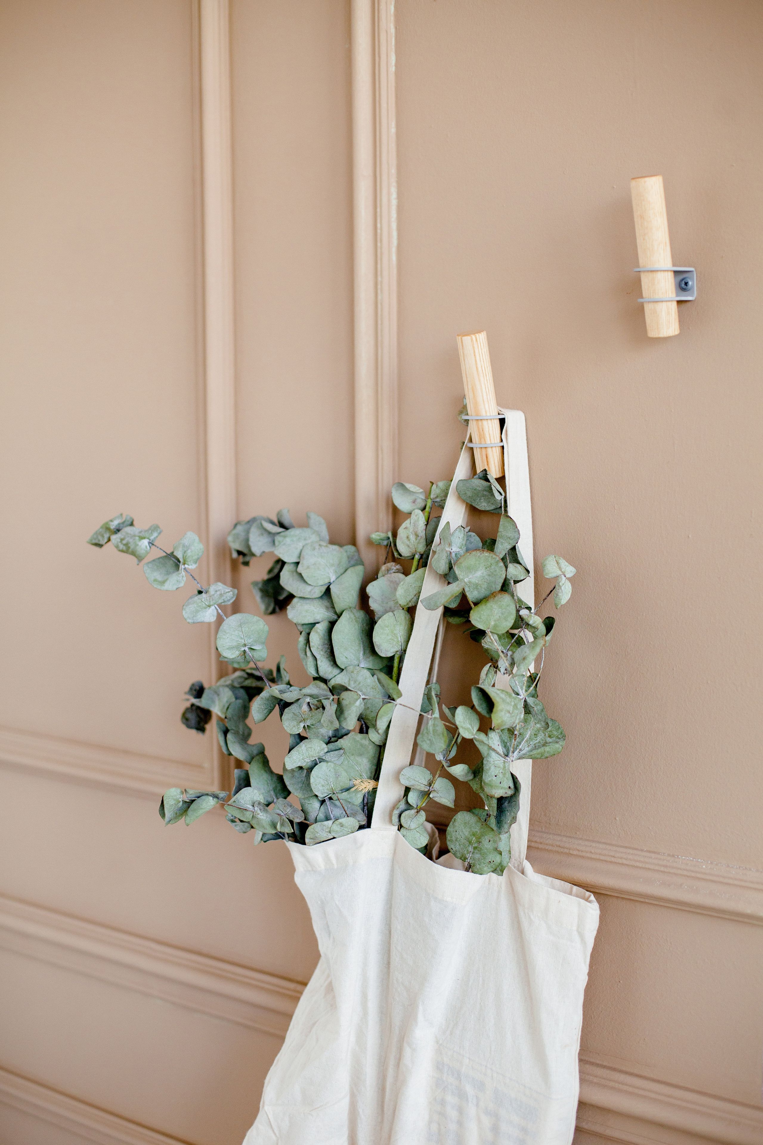 Деревянная вешалка для одежды EMKO TORCH ARCH-00073895 - Вид №7