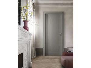 Деревянные распашные двери