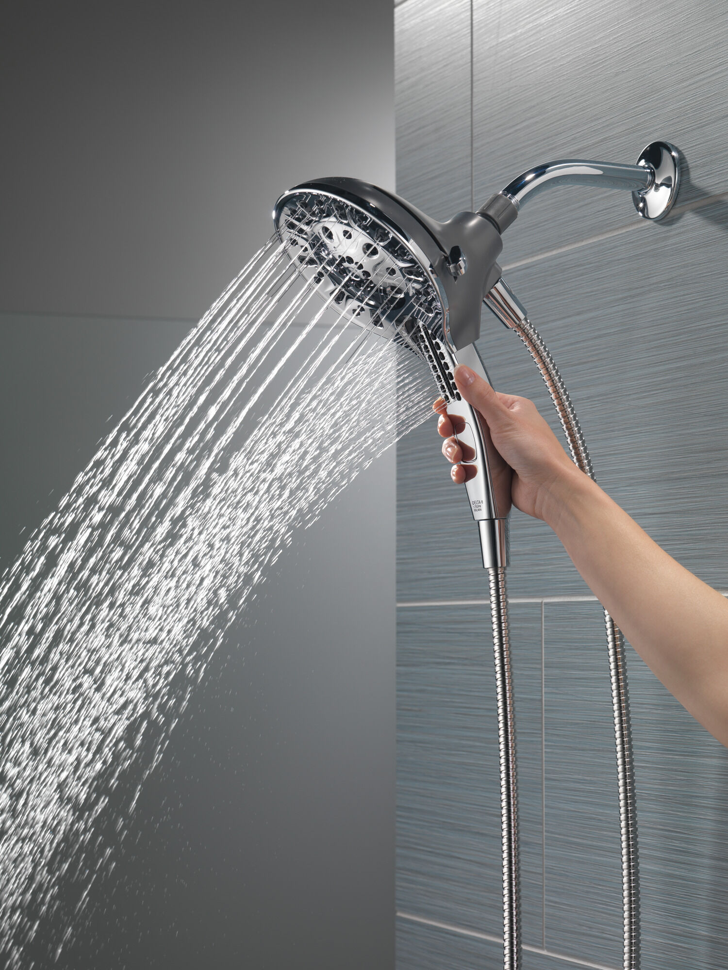 75505 H2Okinetic® In2ition® Душ два в одном с 5 настройками Delta Faucet Delta Хром - Вид №12