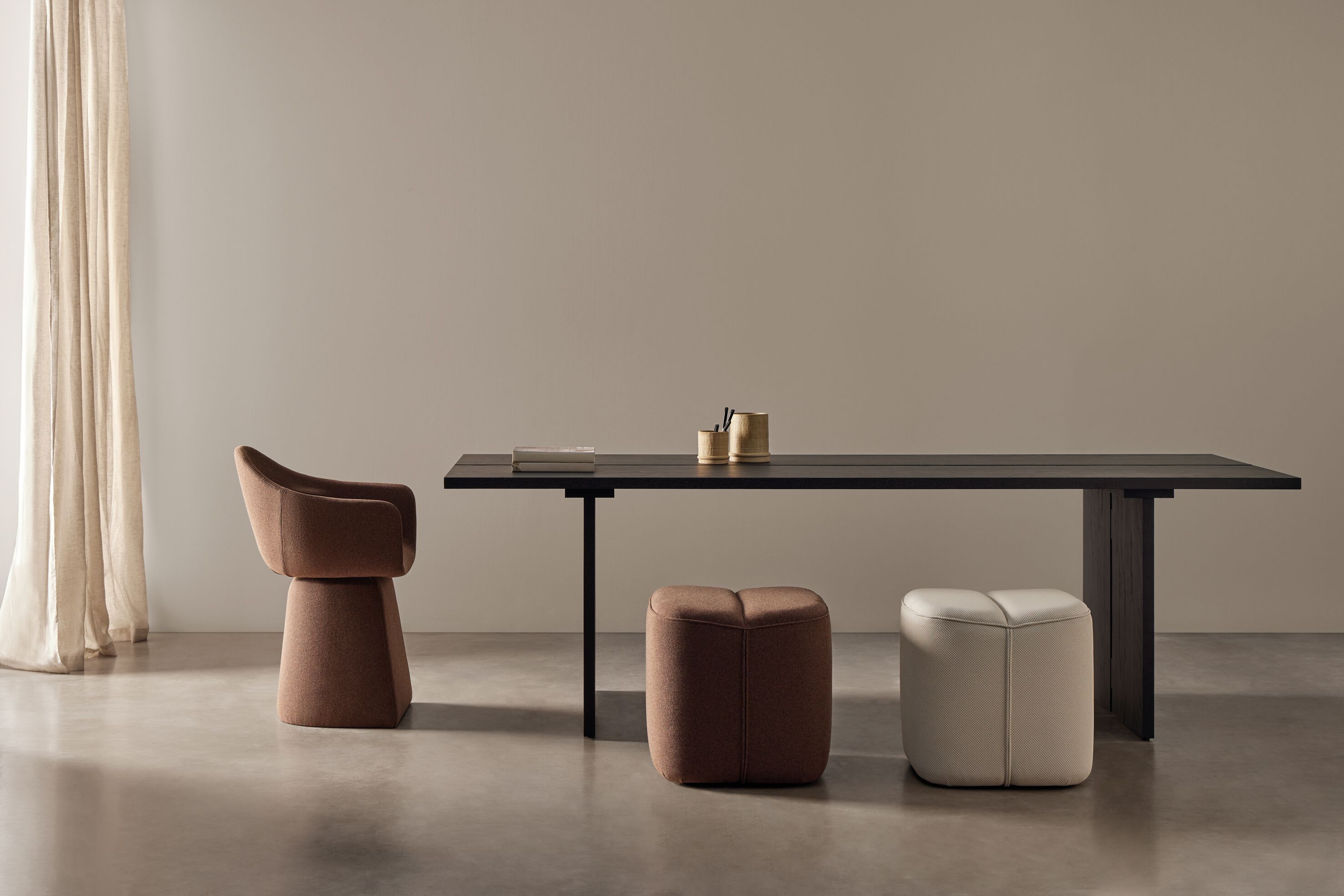 Квадратный пуф из ткани Blasco&Vila Pomme ARCH-00144062 - Вид №5