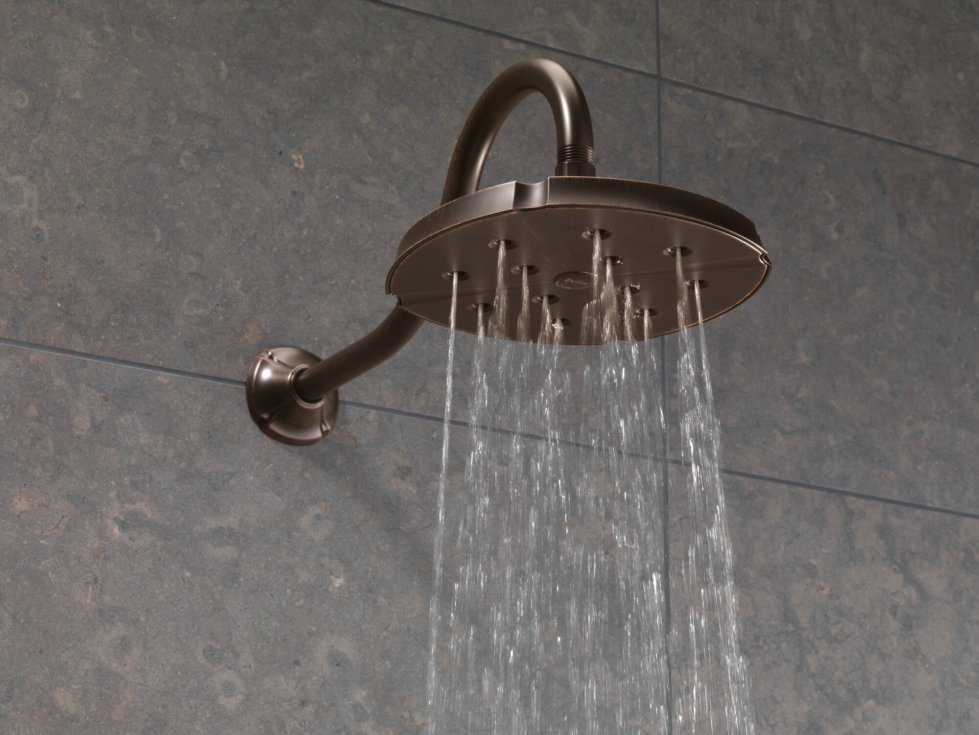 RP61274RB H2Okinetic® Душевая лейка Raincan с одинарной настройкой Delta Faucet Universal Showering Венецианская бронза  - Вид №1