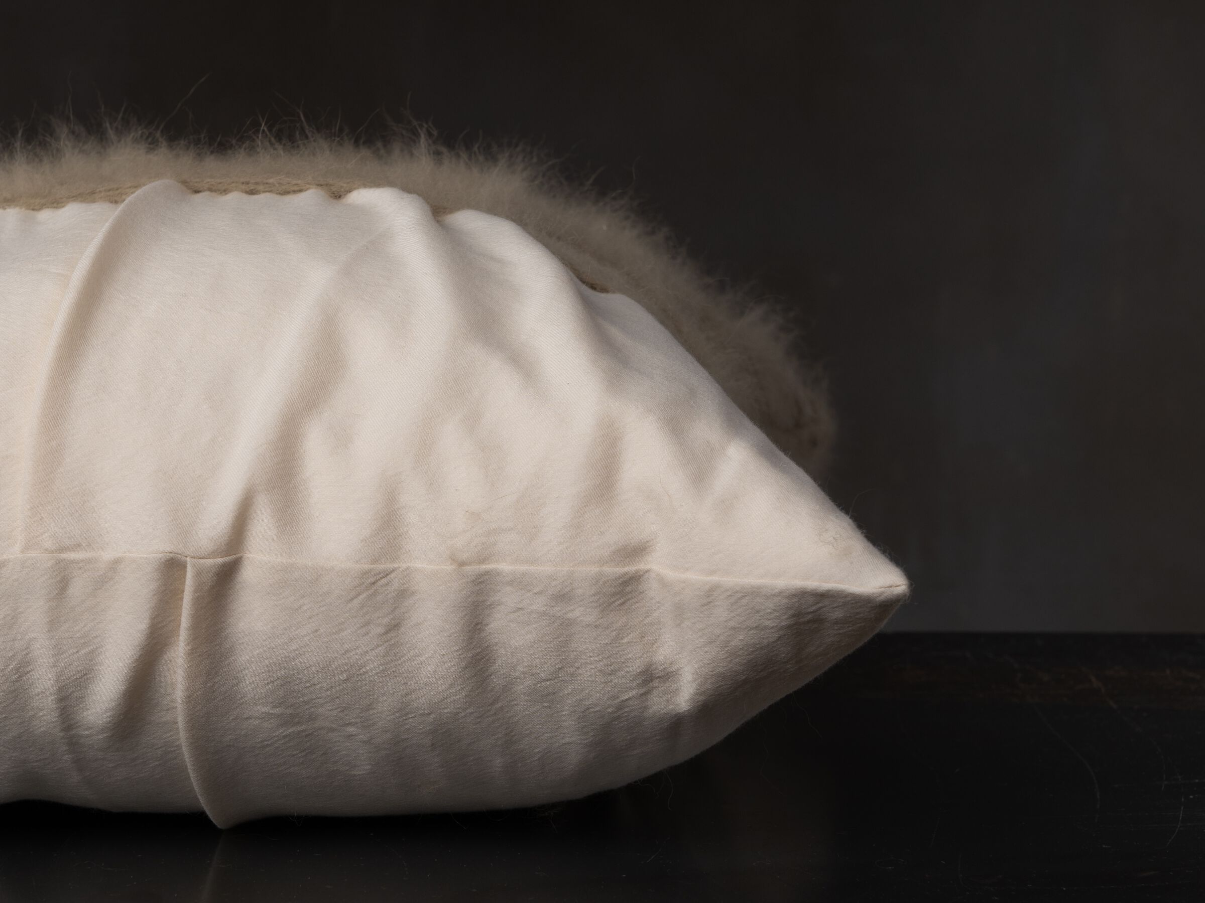 Квадратная подушка в ангоре The House of Lyria NIMMIA ARCH-00083330 - Вид №2