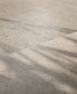 Напольное покрытие из керамогранита с эффектом камня