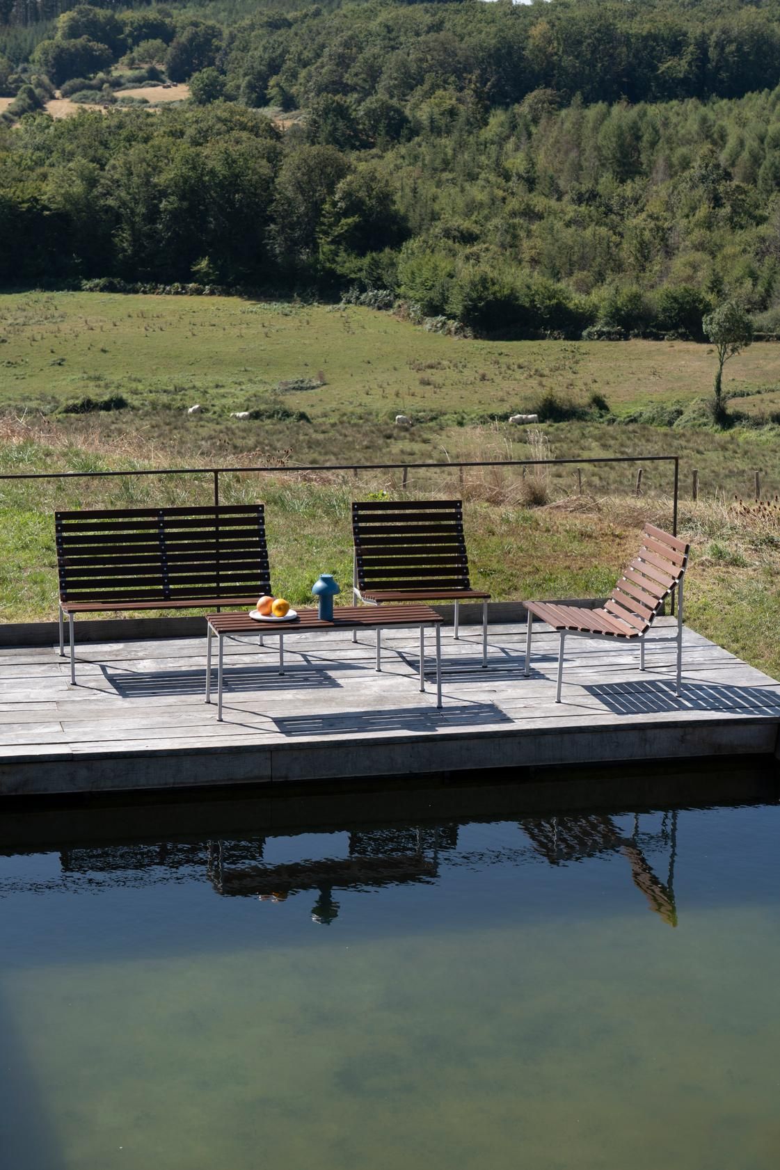 Садовая скамейка из ясеня со спинкой Hay Траверс ARCH-00087322 - Вид №5